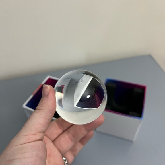 Lens ball *Like New* - Picture 1 of 5